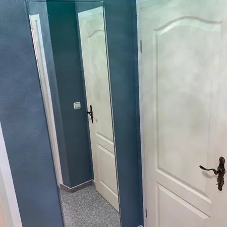 Best-preis -vip Lounge- Mit Netflix, Self-check-in, Ebike Ladestation, Fahrradraum, Wlan Und Netflix - Direkt Am Elberadweg Im Herzen Von Appartement Wittenberge