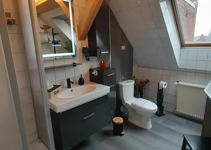 Elberadweg Vip Lounge: Riverside Comfort With Netflix & E-bike Station * Wittenberge