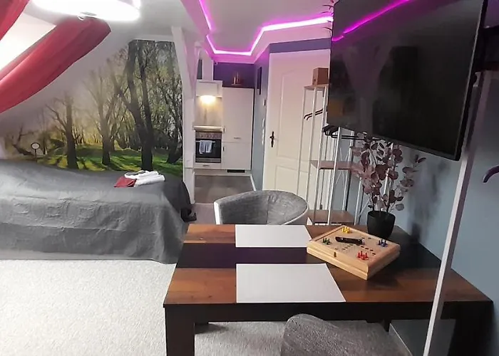 Elberadweg Vip Lounge: Riverside Comfort With Netflix & E-bike Station * Wittenberge