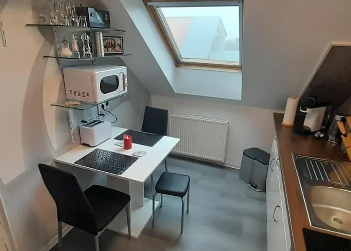 Elberadweg Vip Lounge: Riverside Comfort With Netflix & E-bike Station *